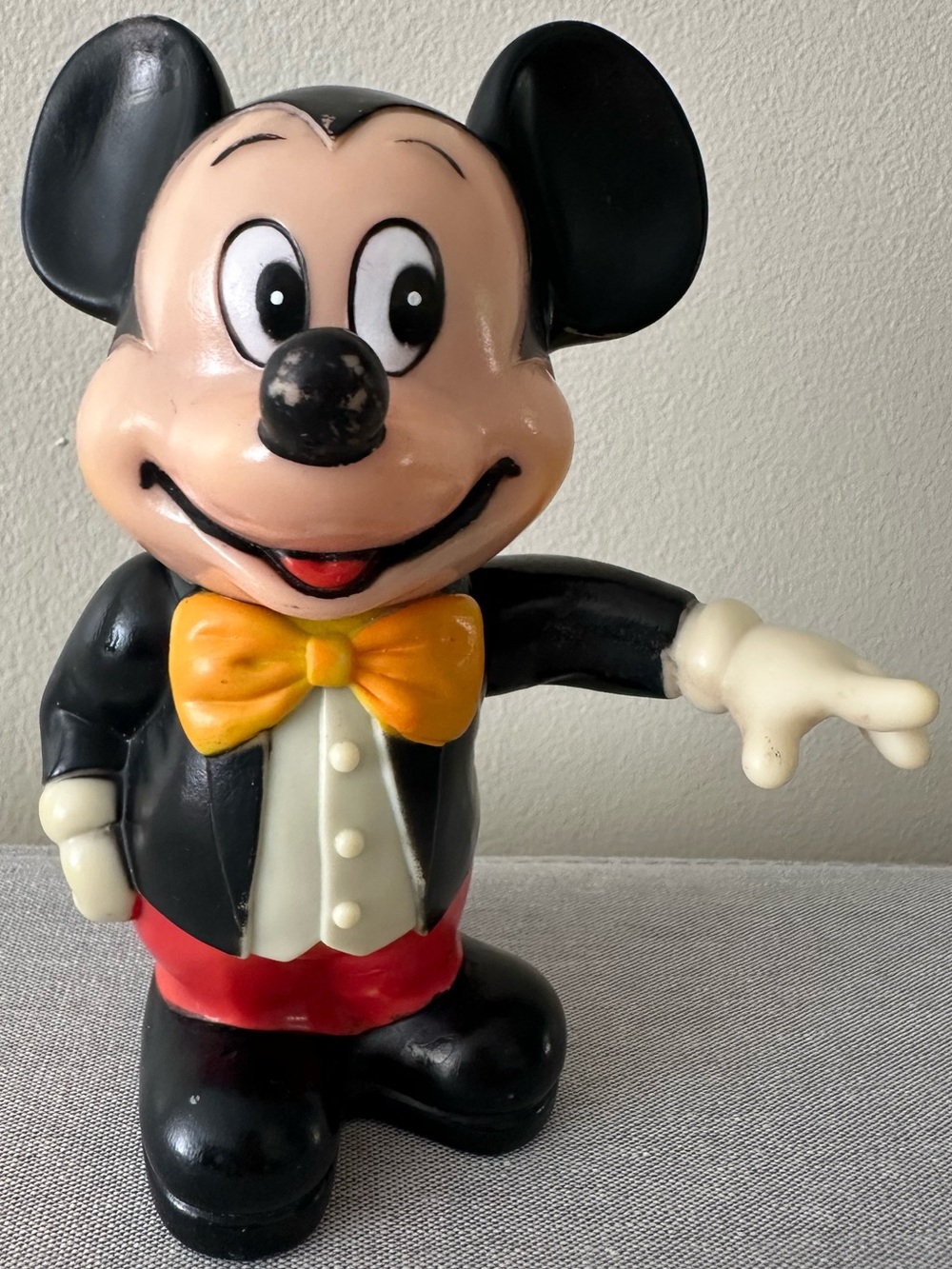 Vtg Mickey Mouse Tuxedo Coin Bank - Walt Disney Productions Korea w/ Stopper⁠